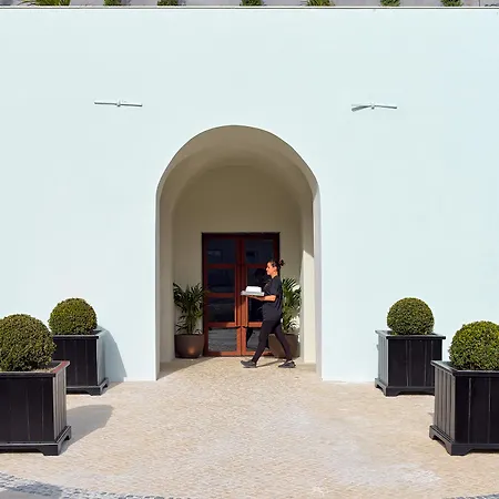 The One Palacio Da Anunciada