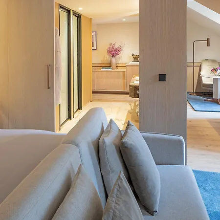 The One Palacio Da Anunciada 5*