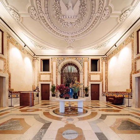 The One Palacio Da Anunciada Szálloda 5*