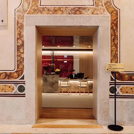 The One Palacio Da Anunciada 5* Lisbon