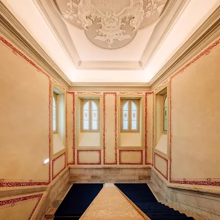 The One Palacio Da Anunciada