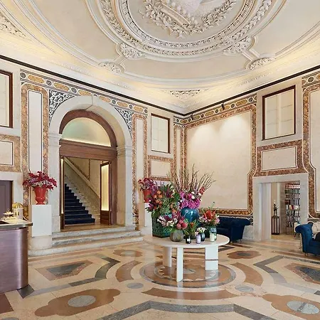 The One Palacio Da Anunciada Szálloda 5*
