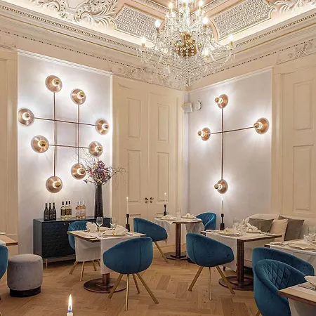 The One Palácio Da Anunciada Hotel 5*