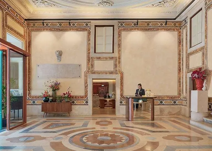 Otel The One Palacio Da Anunciada