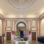Hotel The One Palacio Da Anunciada 5*