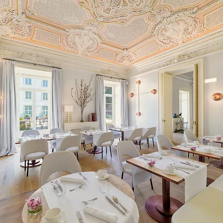 The One Palacio Da Anunciada Hotel