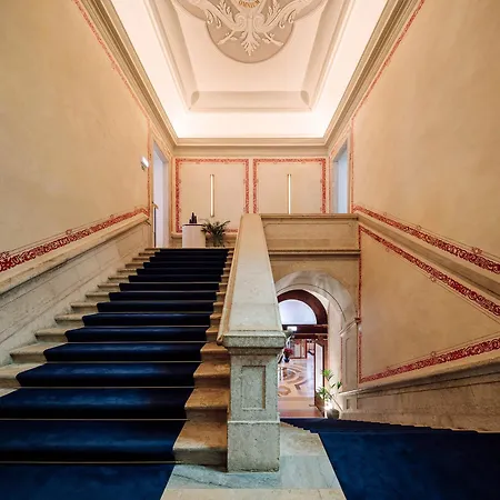 The One Palacio Da Anunciada