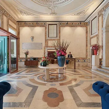 The One Palacio Da Anunciada 酒店