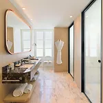 The One Palacio Da Anunciada 5* ליסבון