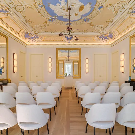 The One Palacio Da Anunciada 호텔