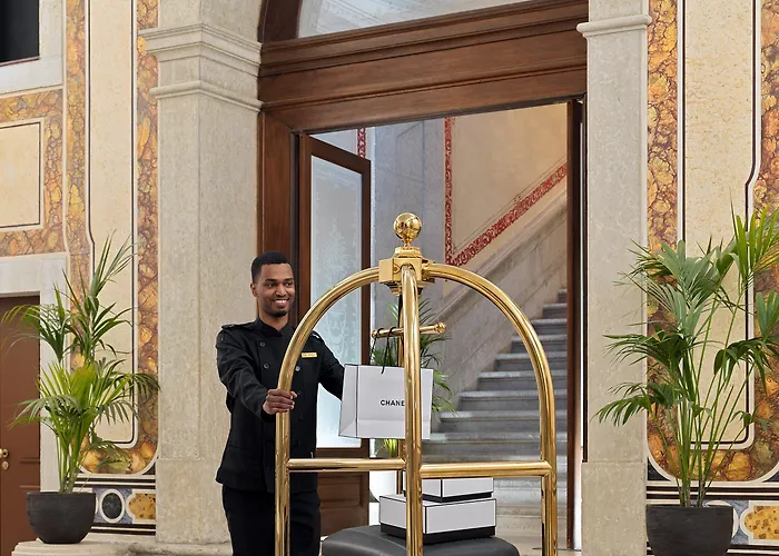 Hotel The One Palacio Da Anunciada Lissabon