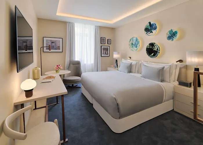 The One Palacio Da Anunciada Hotel 5*